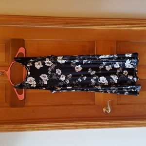 Old Navy Sleeveless Swing Dress